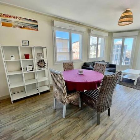 Joli Appartement Centre-Ville Брест Экстерьер фото
