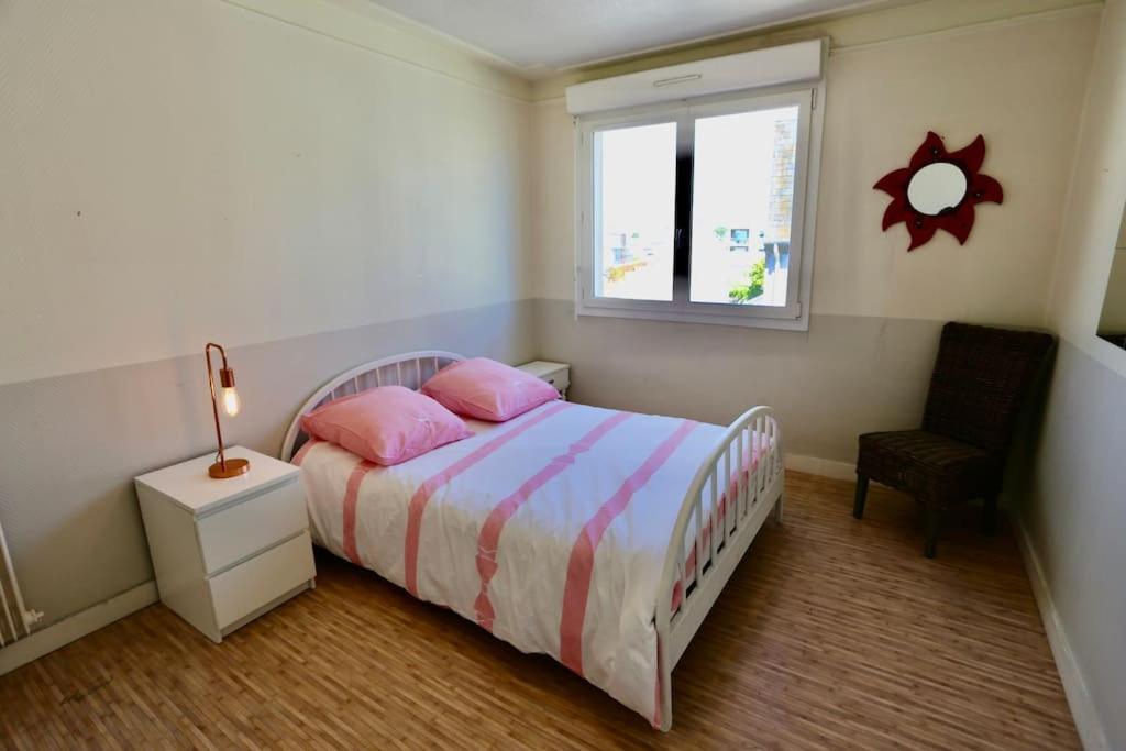 Joli Appartement Centre-Ville Брест Экстерьер фото